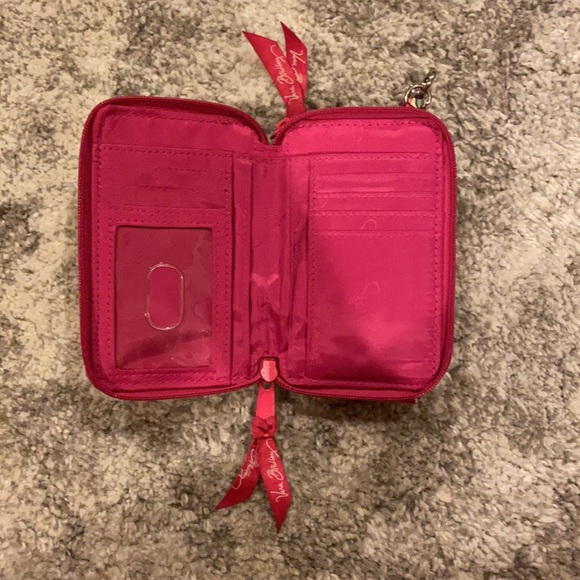 Vera Bradley wristlet/cross body - Picture 5 of 11